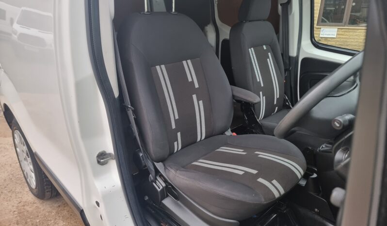 
								2014 FIAT FIORINO 1.3 16V Multijet SX Van Start Stop full									