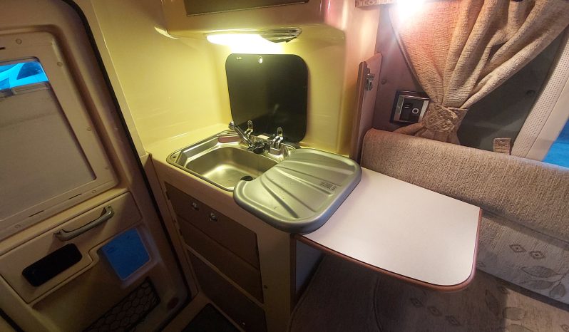 
								2007 PEUGEOT 605 Auto Sleeper Mezan Pop Top full									