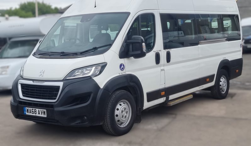 
								Peugeot Boxer Minibus 2.0 BlueHDi 440 L4 H2 Euro 6 5dr full									