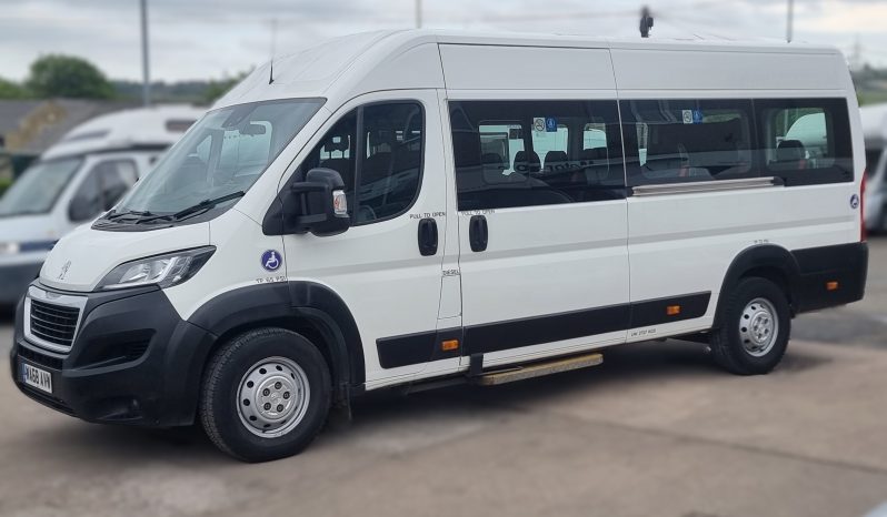 
								Peugeot Boxer Minibus 2.0 BlueHDi 440 L4 H2 Euro 6 5dr full									