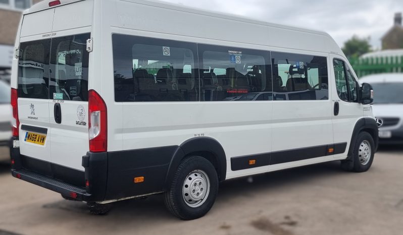 
								Peugeot Boxer Minibus 2.0 BlueHDi 440 L4 H2 Euro 6 5dr full									