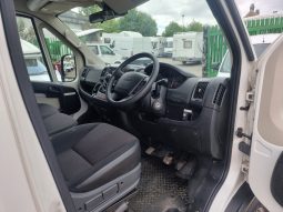 
										Peugeot Boxer Minibus 2.0 BlueHDi 440 L4 H2 Euro 6 5dr full									
