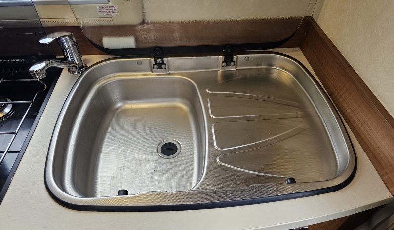 
								Auto-Sleepers Broadway EK 4 Berth Coach Built Motorhome full									