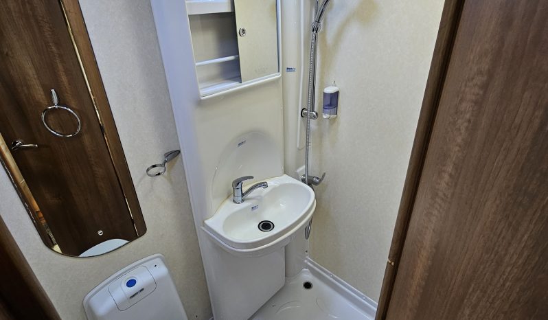 
								Auto-Sleepers Broadway EK 4 Berth Coach Built Motorhome full									