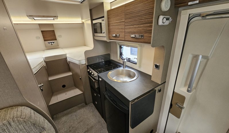 
								2020 FIAT SWIFT EDGE 476 6 Berth Luxury Coach Built Motorhome full									