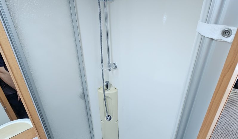 
								Hymer B544 A Class Luxury 4 Berth Motorhome Left Hand Drive*GAS LOW SYSTEM* full									