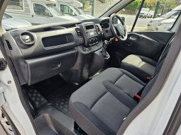 
										Renault Trafic 2.0 dCi ENERGY 28 Business SWB Standard Roof Euro 6 (s/s) 5dr full									
