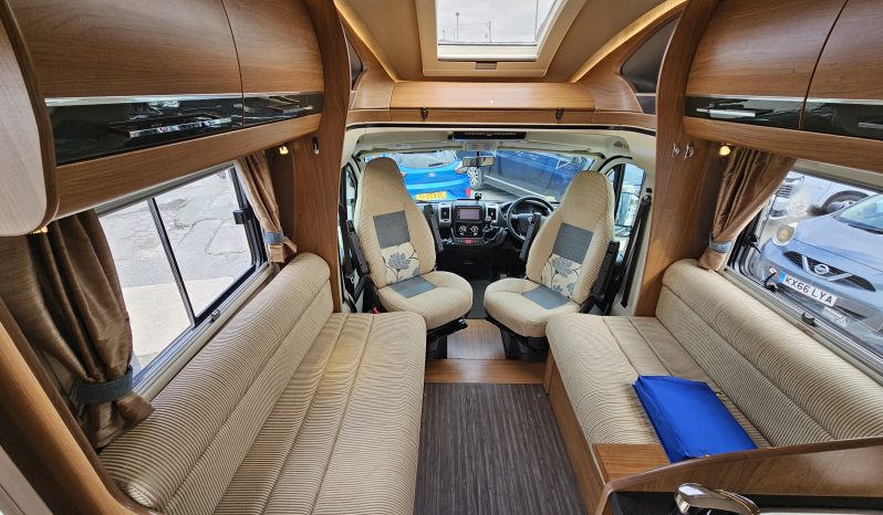 
								Auto-Trail Tracker FB 63 Low Profile 4 Berth Motorhome *Gas Low System* full									