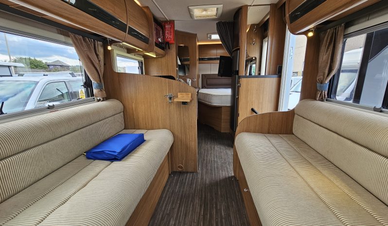 
								Auto-Trail Tracker FB 63 Low Profile 4 Berth Motorhome *Gas Low System* full									