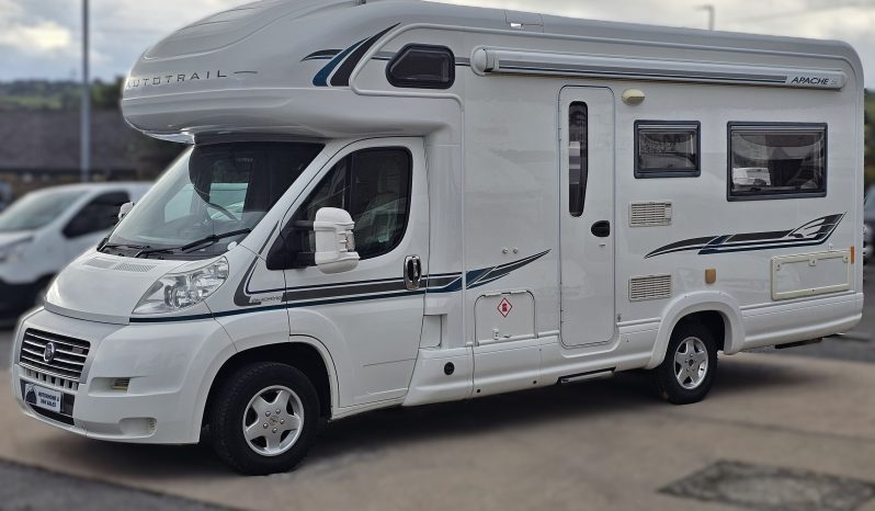 
								Auto-Trail Apache 634 4 Berth Coach Built Motorhome *U LOUNGE* full									