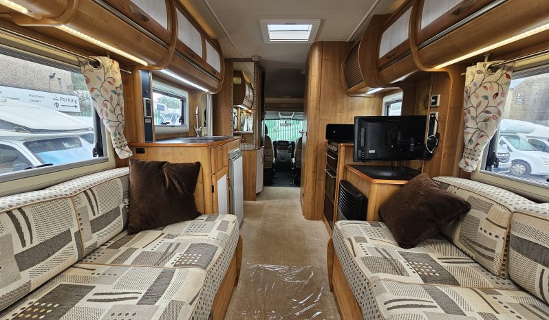 
								Auto-Trail Apache 634 4 Berth Coach Built Motorhome *U LOUNGE* full									