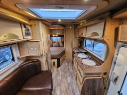 
										IH Motorhomes J500 Luxury 2 Berth AUTOMATIC Low Profile Coachbuilt Motorhome full									