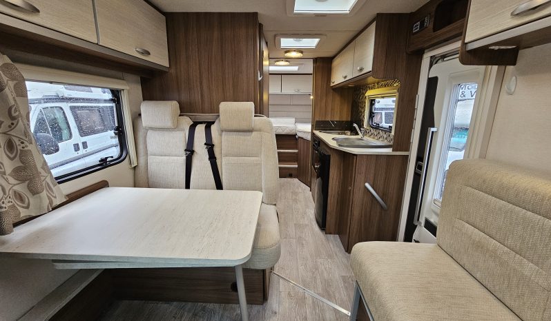 
								2019 RENAULT MASTER LL35 DCI Lunar Cassini EB 19 4 Berth Low Profile Coach Built Motorhome *FIXED BEDS* full									