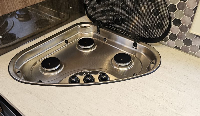 
								2019 RENAULT MASTER LL35 DCI Lunar Cassini EB 19 4 Berth Low Profile Coach Built Motorhome *FIXED BEDS* full									