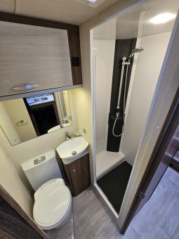 
										2019 RENAULT MASTER LL35 DCI Lunar Cassini EB 19 4 Berth Low Profile Coach Built Motorhome *FIXED BEDS* full									