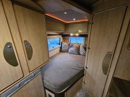 
										IH Motorhomes J500 Luxury 2 Berth AUTOMATIC Low Profile Coachbuilt Motorhome full									