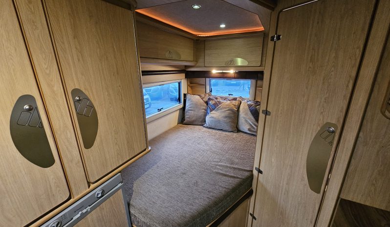 
								IH Motorhomes J500 Luxury 2 Berth AUTOMATIC Low Profile Coachbuilt Motorhome full									