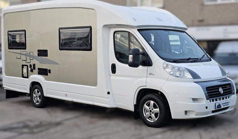 
								IH Motorhomes J500 Luxury 2 Berth AUTOMATIC Low Profile Coachbuilt Motorhome full									