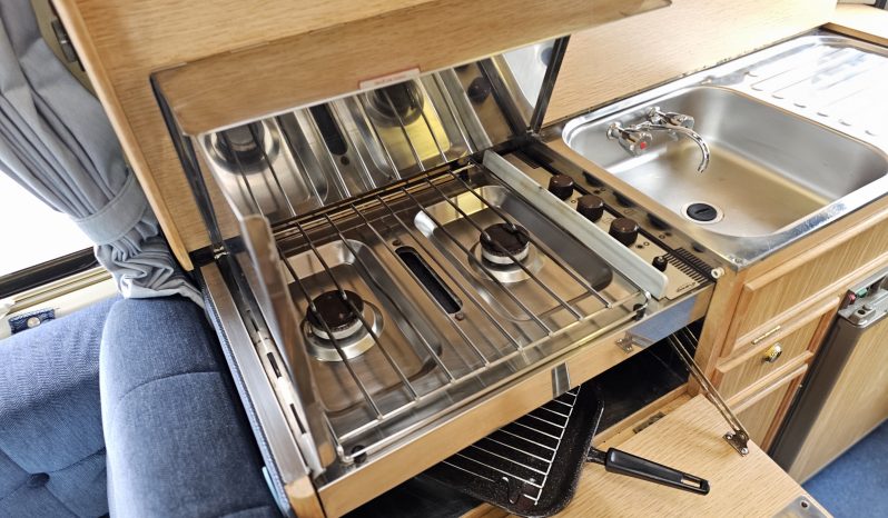 
								Autosleeper Harmony 4 Berth Hightop Camper Van Peugeot Boxer – Low Miles full									