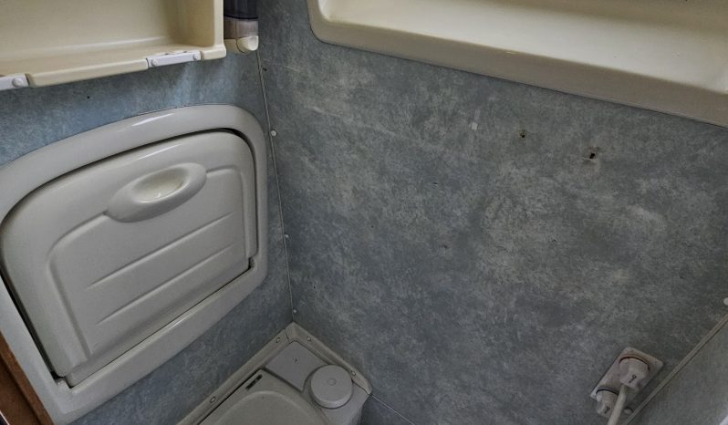 
								Autosleeper Harmony 4 Berth Hightop Camper Van Peugeot Boxer – Low Miles full									