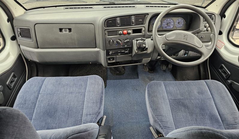 
								Autosleeper Harmony 4 Berth Hightop Camper Van Peugeot Boxer – Low Miles full									