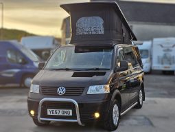 
										Volkswagen Transporter T5 4×4 4Motion Pop Top 4 Berth Camper Van 2.5Tdi VW full									