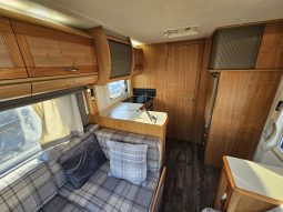 
										Autotrail Cheyenne 840 SE Tag Axel 4 Berth Coachbuilt Motorhome full									