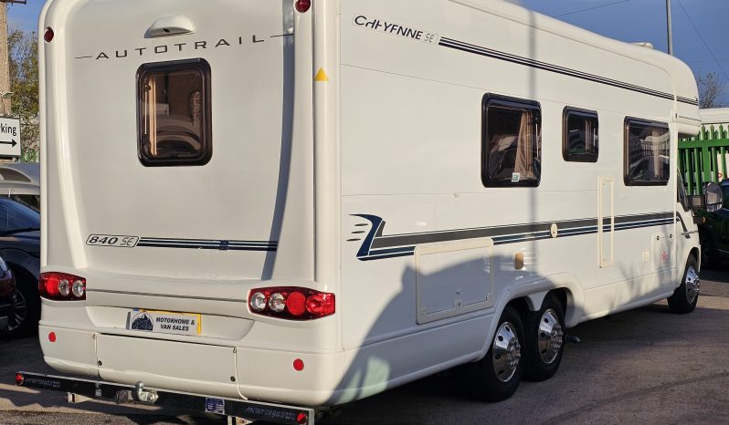 
								Autotrail Cheyenne 840 SE Tag Axel 4 Berth Coachbuilt Motorhome full									