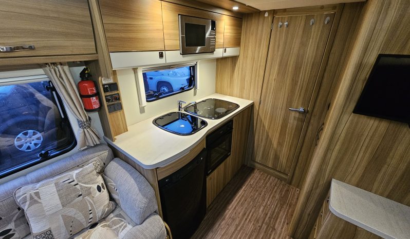 
								Elddis Majestic 105 Low Profile 2 Berth Coachbuilt Motorhome full									