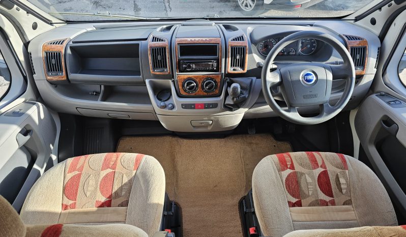 
								Swift Lifestyle 530LP 2 Berth Low Profile Coachbuilt Motorhome full									