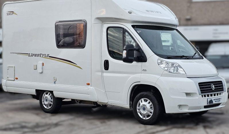 
								Swift Lifestyle 530LP 2 Berth Low Profile Coachbuilt Motorhome full									