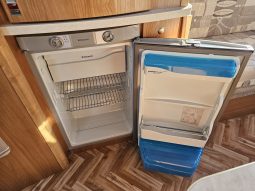 
										Autocruise Stardream Luxury Low Profile 2 Berth Coachbuilt Motorhome Semi-Auto full									