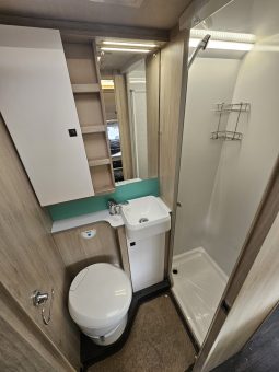 
										2020 Auto-Trail F-Line F72 AUTOMATIC Coachbuilt 6 Berth Motorhome – Low Mileage full									