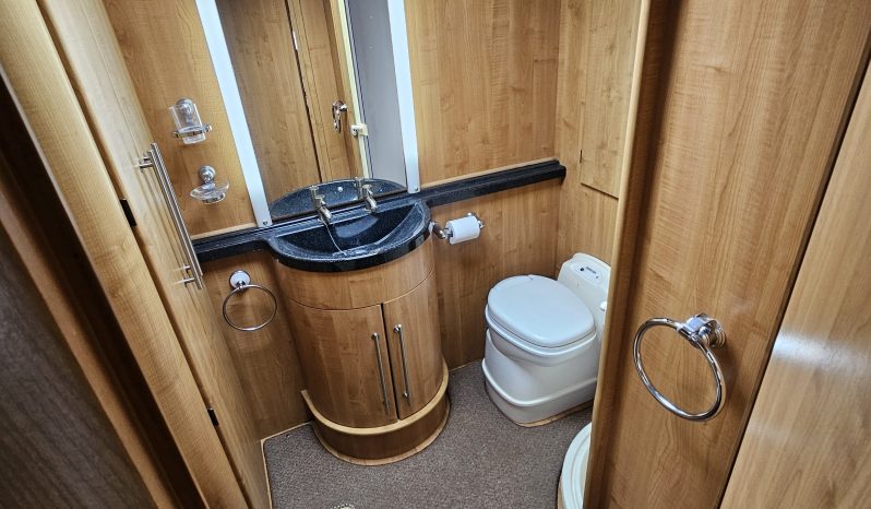 
								Auto-Trail Grande Frontier A-7300 Luxury A-Class Mercedes Sprinter Motorhome full									