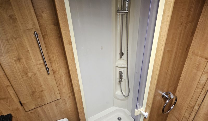 
								Auto-Trail Grande Frontier A-7300 Luxury A-Class Mercedes Sprinter Motorhome full									