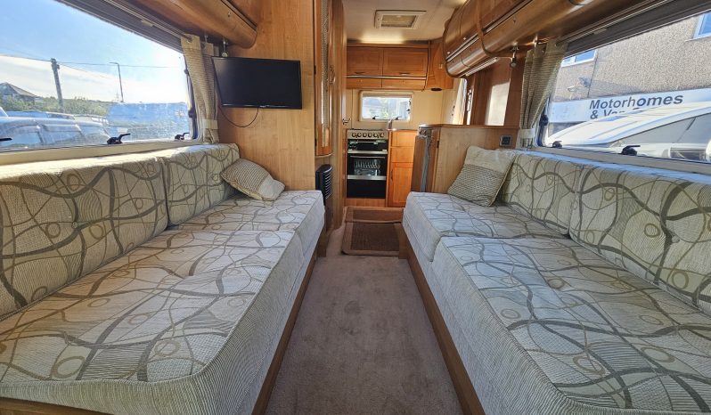 
								Autotrail Tracker EKS 2 Berth Coachbuilt Motorhome – Fiat Ducato – LOW MILES full									