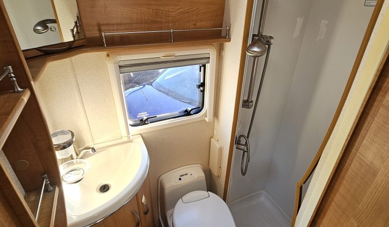 
								Autotrail Tracker EKS 2 Berth Coachbuilt Motorhome – Fiat Ducato – LOW MILES full									