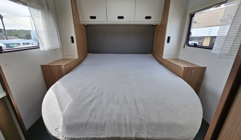 
								Adria Sunliving S70SC AUTOMATIC 5 Berth Low Profile Coachbuilt Motorhome ISLAND BED – Wi-Fi full									