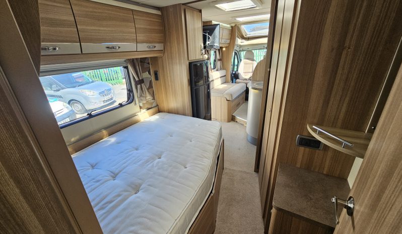 
								Bessacarr E584 Low Profile Coachbuilt 4 Berth Luxury Motorhome – Huge Bathroom full									