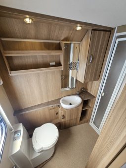 
										Bessacarr E584 Low Profile Coachbuilt 4 Berth Luxury Motorhome – Huge Bathroom full									