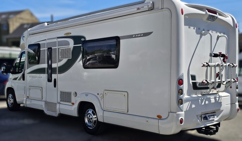 
								Bessacarr E584 Low Profile Coachbuilt 4 Berth Luxury Motorhome – Huge Bathroom full									