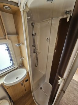 
										Bessacarr E799 Luxury 4 Berth Tag Axle Low Profile Coachbuilt Motorhome Low Miles full									