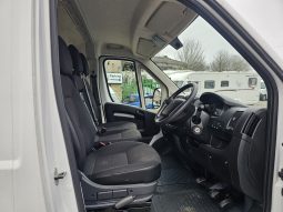 
										Peugeot Boxer 2.2 BlueHDi 435 Professional L4 H2 Euro 6 XLWB Van full									