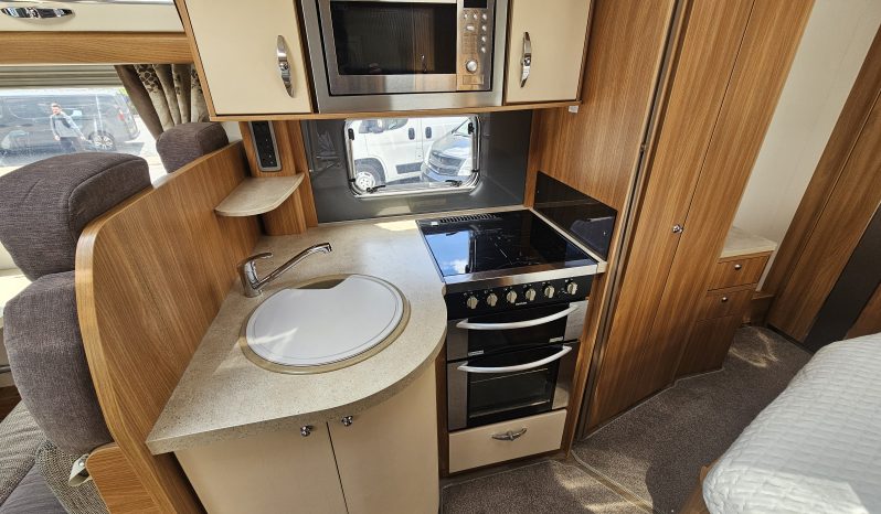 
								Swift Bolero 724FB Luxury 4 Berth Low Profile Coachbuilt Motorhome – LOW MILEAGE full									