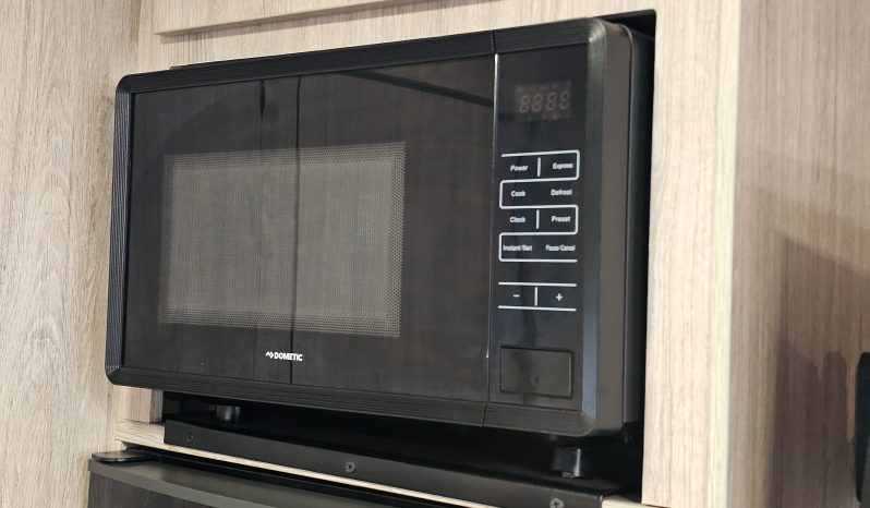 
								2021 Autosleeper Burford Duo Mercedes Sprinter AUTOMATIC Luxury 4 Berth Motorhome full									