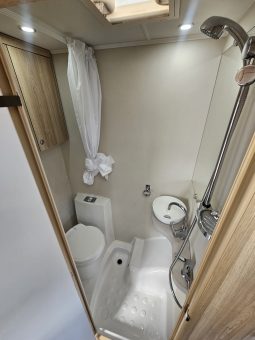 
										Elddis Platinum Edition II 195 Low Profile 4 Berth Coachbuilt Motorhome full									