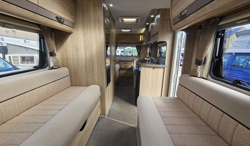 
								Elddis Platinum Edition II 195 Low Profile 4 Berth Coachbuilt Motorhome full									