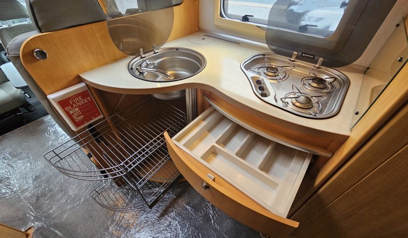 
								LMC Liberty TI718 4 Berth Low Profile Coachbuilt Motorhome FixedBed Large Garage full									