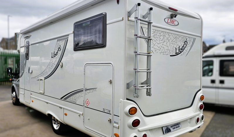 
								LMC Liberty TI718 4 Berth Low Profile Coachbuilt Motorhome FixedBed Large Garage full									