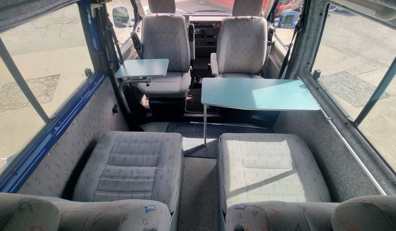 
								Volkswagen Transporter T4 AUTOMATIC Bilbo Nektar Pop Top 2 Berth Camper Van full									
